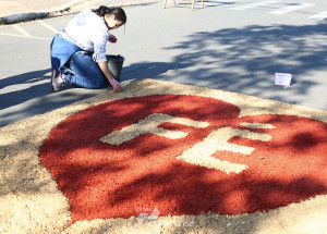 tapetes-de-corpus-christi-levam-beleza-e-fe-as-ruas-de-artur-nogueira-correio-nogueirense