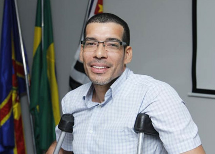 apedan-parabeniza-ato-do-governo-que-assegura-o-direito-a-informacao-para-as-pessoas-com-deficiencia-correio-nogueirense