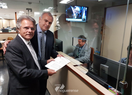 macris-protocola-pec-em-defesa-das-cpis-correio-nogueirense