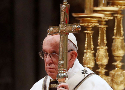 papa-recorda-o-elo-que-existe-entre-o-amor-a-deus-e-aos-irmaos-correio-nogueirense