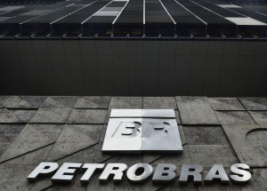 petrobras-teme-sofrer-sancoes-caso-abasteca-navios-iranianos-correio-nogueirense