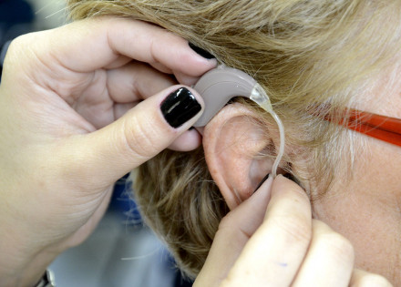 prefeitura-de-paulinia-entrega-hoje-600-aparelhos-auditivos-correio-nogueirense