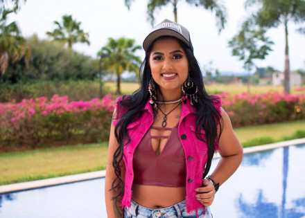 carol-alves-moradora-de-artur-nogueira-disputa-o-titulo-de-rainha-do-rodeio-de-jaguariuna-correio-nogueirense