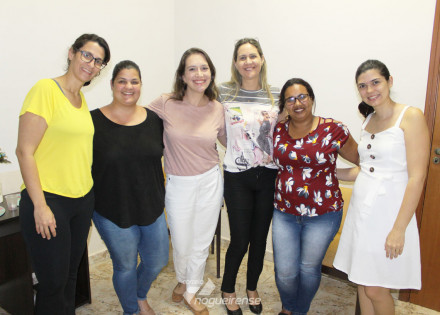 1o-encontro-do-grupo-de-maes-profissionais-abordam-com-as-maes-o-que-se-passa-pela-birra-dos-filhos-correio-nogueirense-capa