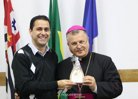 bispo-de-braganca-paulista-visita-gabinete-do-prefeito-douglas-em-itatiba-correio-nogueirense