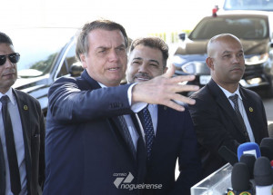 bolsonaro-diz-que-lei-de-abuso-de-autoridade-tera-quase-20-vetos-correio-nogueirense