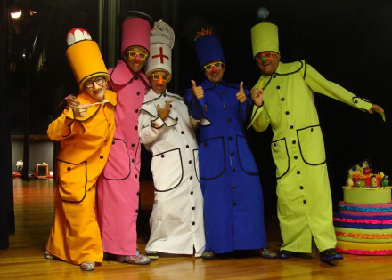 comedia-da-cabeca-aos-pes-sem-pe-nem-cabeca-sera-apresentada-no-anfiteatro-dirce-dalben-em-sumare-correio-nogueirense