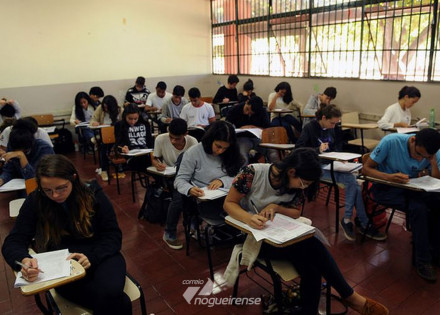 escolas-publicas-de-ensino-medio-se-destacam-no-enem-por-boas-praticas-correio-nogueirense