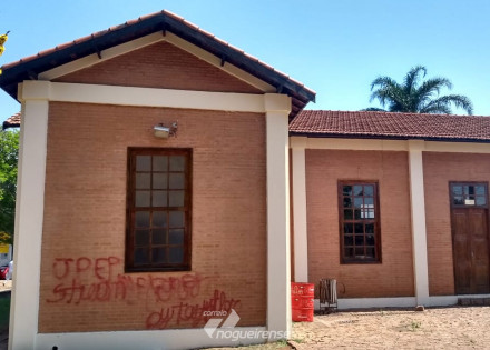 replica-da-estacao-e-alvo-de-vandalismo-em-artur-nogueira-correio-nogueirense