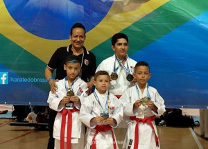 atletas-de-americana-conquistam-sete-medalhas-no-campeonato-brasileiro-de-karate-correio-nogueirense
