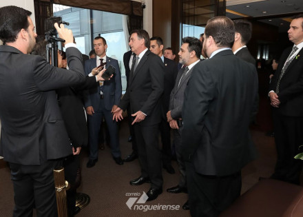 bolsonaro-diz-que-governo-quer-aprovar-outras-reformas-correio-nogueirense