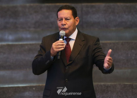 disputa-no-psl-nao-prejudicara-votacao-da-previdencia-diz-mourao-correio-nogueirense