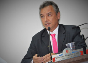 vereador-defende-secretaria-de-educacao-sobre-as-acusacoes-de-recebimento-de-carne-podre-nas-escolas-correio-nogueirense