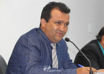 vereador-pede-melhorias-no-campo-do-rapadao