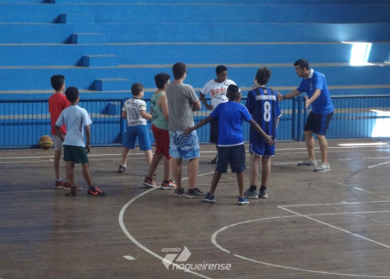 1o-quadrangular-de-basquete-vai-agitar-sumare-neste-sabado-dia-30-correio-nogueirense