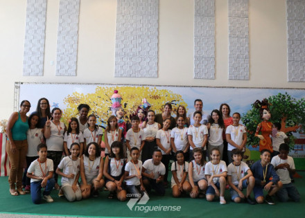 alunos-da-rede-municipal-de-artur-nogueira-recebem-medalhas-por-participacao-em-da-agencia-espacial-brasileira-projeto-correio-nogueirense