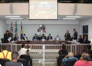 em-noite-historica-vereadores-aprovam-constitucionalidade-do-projeto-de-iniciativa-popular-correio-nogueirense-capa