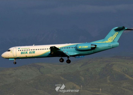 aviao-cai-no-cazaquistao-e-mata-pelo-menos-15-pessoas-correio-nogueirense