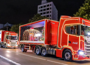caravana-de-natal-da-coca-cola-altera-o-horario-em-americana-correio-nogueirense