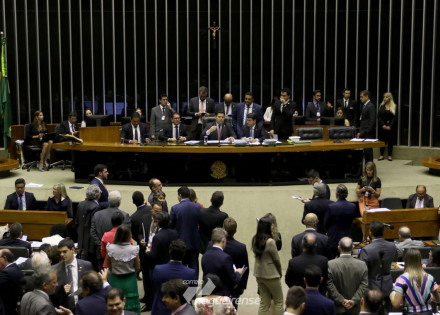 congresso-nacional-aprova-texto-base-do-orcamento-para-2020-correio-nogueirense