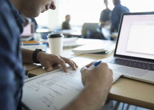 cursos-a-distancia-superam-presenciais-em-nota-maxima-correio-nogueirense