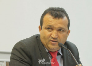 estou-aqui-para-trabalhar-pelo-povo-diz-mineirinho-do-bar-correio-nogueirense