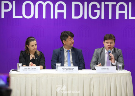 governo-anuncia-versao-digital-de-diplomas-com-custo-80-menor-correio-nogueirense