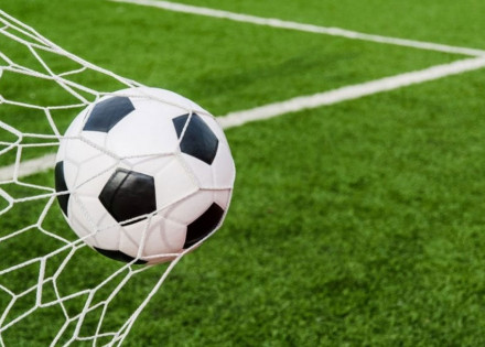 resenha-e-internacional-disputam-nesse-sabado-taca-da-copa-lebrao-de-futebol-master-em-holambra-correio-nogueirense