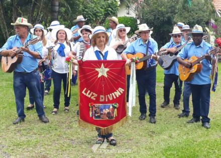 tradicao-folclore-cores-e-historias-fazem-parte-da-folia-de-reis-em-artur-nogueira-correio-nogueirense