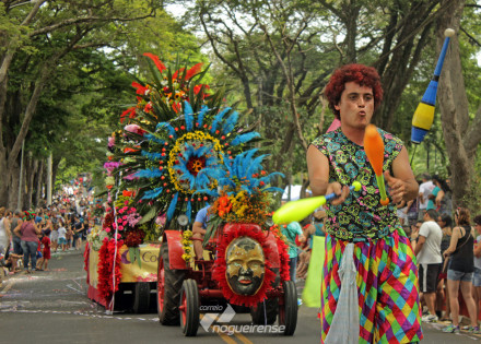 carnaflores-tera-quatro-noites-de-shows-matine-e-desfile-na-alameda-correio-nogueirense