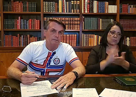 em-live-bolsonaro-pede-serenidade-e-afirma-que-respeita-os-poderes-correio-nogueirense