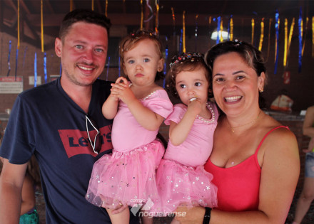 matine-mostra-forca-do-carnaval-no-clube-recreativo-floresta-correio-nogueirense