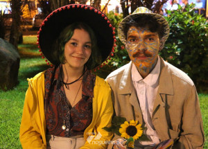 primeira-noite-do-carnaflores-agita-holambra-festa-segue-ate-terca-correio-nogueirense