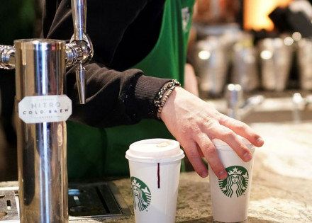 covid-19-starbucks-proibe-copos-reutilizaveis-para-combater-virus-correio-nogueirense