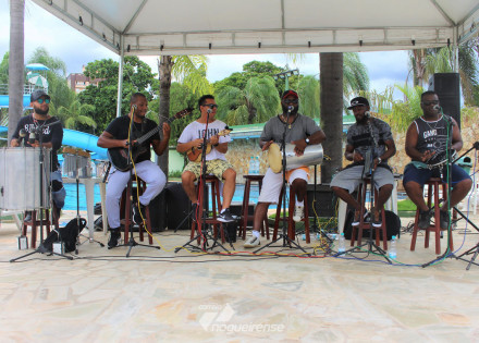 grupo-suez-agitou-o-clube-floresta-com-roda-de-samba-correio-nogueirense