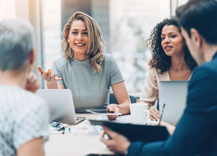 mulheres-sao-maioria-entre-trabalhadores-com-ensino-superior-correio-nogueirense