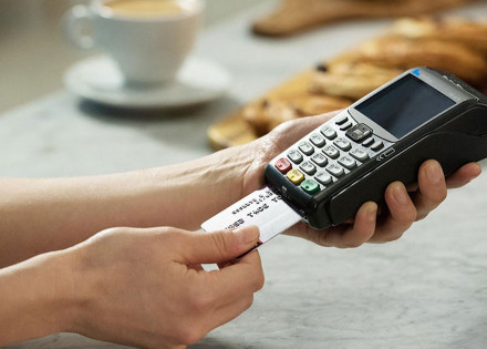 o-cartao-de-credito-consignado-e-mais-uma-facilidade-que-a-maiscred-traz-para-voce-aposentado-e-pensionista-correio-nogueirense-correio-nogueirense