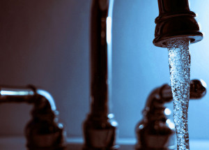 prefeito-proibe-corte-de-agua-em-holambra-por-periodo-de-60-dias-correio-nogueirense