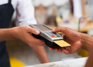 conheca-o-cartao-de-credito-consignado-da-maiscred-correio-nogueirense