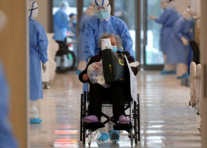 restaurantes-chineses-oferecem-refeicoes-gratuitas-a-medicos-correio-nogueirense