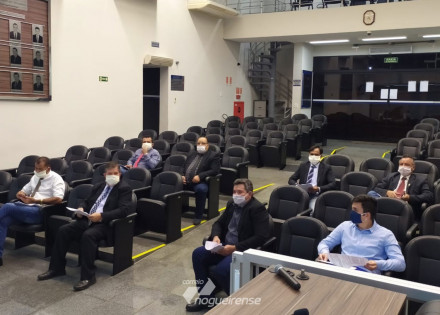 sessao-da-camara-municipal-de-artur-nogueira-e-atipica-e-vereadores-tomam-medidas-contra-coronavirus-correio-nogueirense