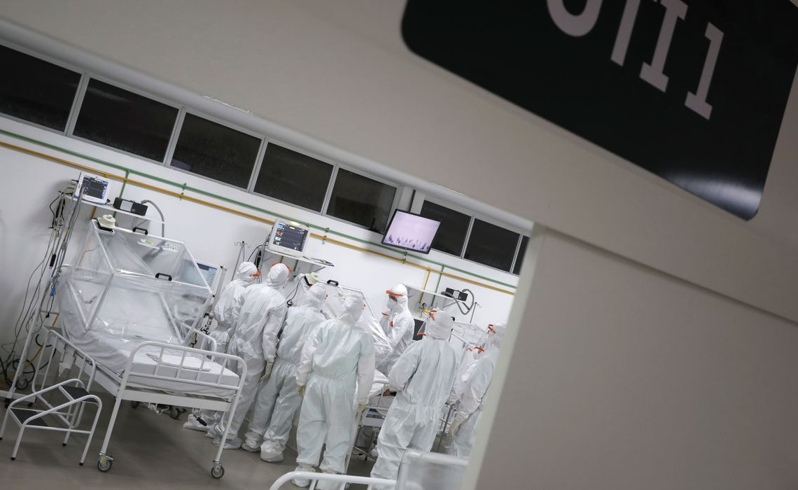 2020-04-14t153747z_61308189_rc2f4g9tg9e4_rtrmadp_3_health-coronavirus-brazil