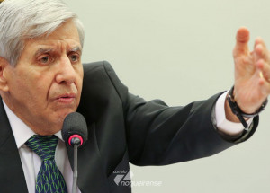 apreensao-de-celular-de-bolsonaro-seria-afronta-afirma-heleno-correio-nogueirense