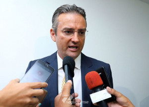 bolsonaro-nomeia-secretario-da-abin-para-a-direcao-geral-da-pf-correio-nogueirense