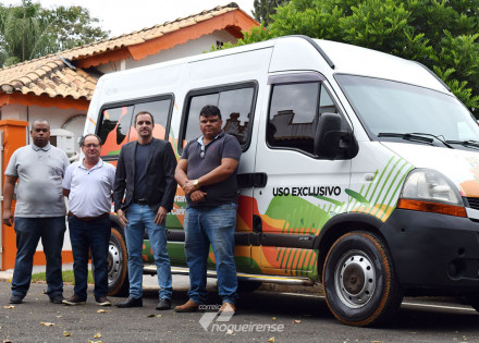 com-recursos-do-duodecimo-da-camara-de-holambra-naott-ganha-van-para-transporte-de-assistidos-correio-nogueirense