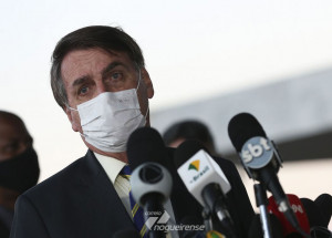 covid-19-bolsonaro-quer-cloroquina-para-pacientes-com-sintomas-leves-correio-nogueirense
