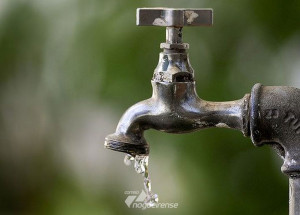 falta-agua-em-um-de-cada-dez-domicilios-brasileiros-correio-nogueirense