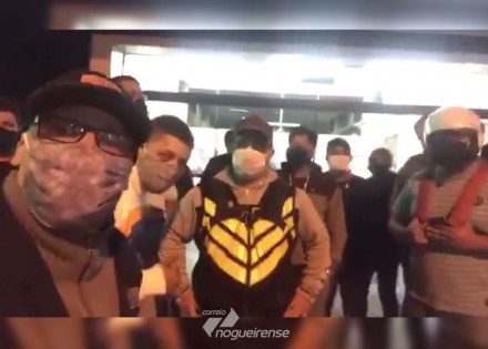 motoboys-realizam-manifestacao-em-frente-a-camara-municipal-de-artur-nogueira-correio-nogueirense