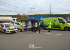 prefeitura-e-rota-das-bandeiras-realizam-vacinacao-contra-gripe-em-caminhoneiros-correio-nogueirense