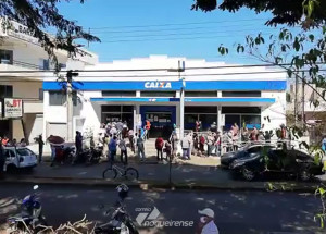 presidente-da-camara-pede-instalacao-de-tendas-e-cadeiras-em-frente-a-agencia-da-caixa-em-artur-nogueira-correio-nogueirense